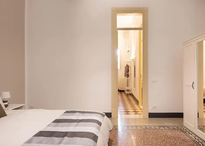Casa Rorro' Nei Pressi Di Via Roma By Wonderful Italy